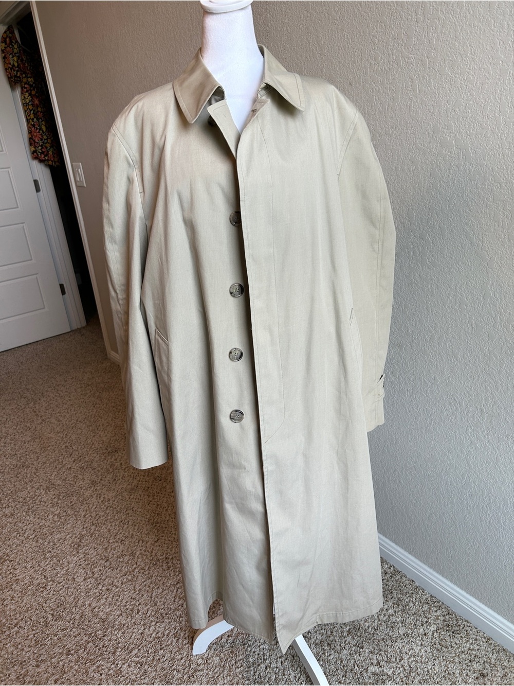 LONDON FOG by Wamsutta Vintage Men’s Khaki Lined Trench Coat Size 44 Long